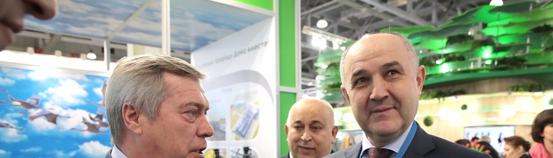 Госкормушку для Узденова: сын серого кардинала юга прикупил подрядчика