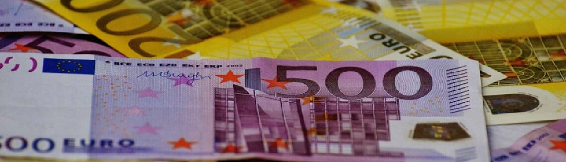 ЕС направит еще 1,4 млрд евро доходов от российских активов Украине