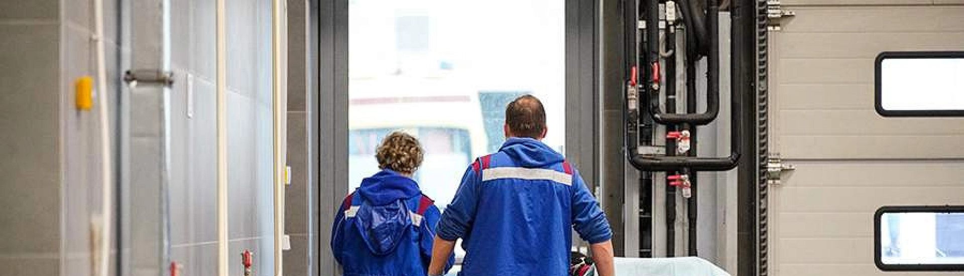 К месту схода поезда в Ульяновской области направили шесть бригад скорой помощи