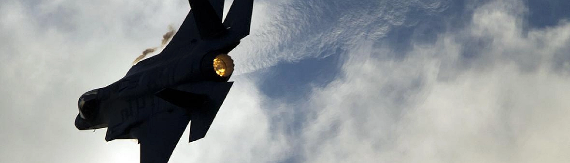 В Иране заявили о возможном пленении пилота сбитого F-35