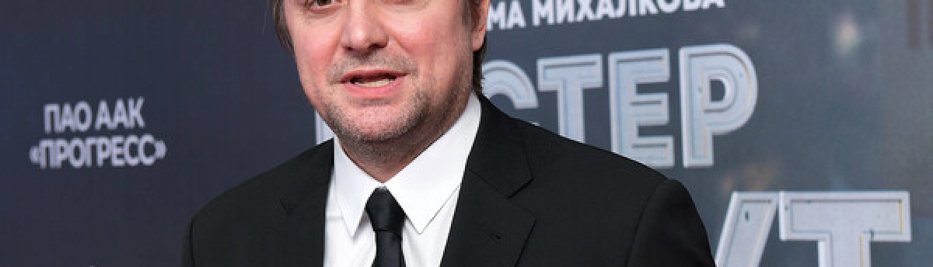 Артем Михалков заявил о риске исчезновения профессий в кино из-за ИИ