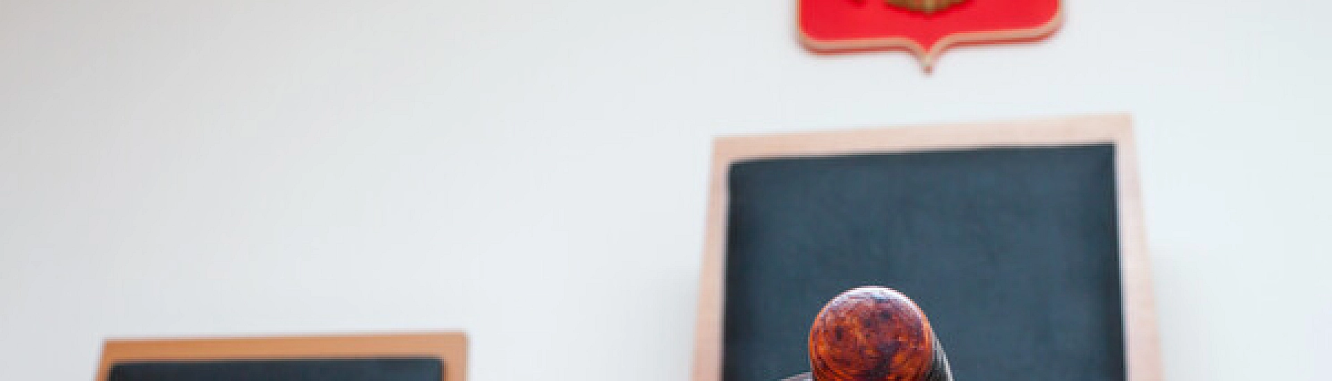 Жителя Енисейска осудили за нападение на мэра города