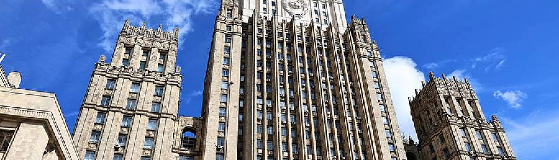 Захарова заявила о необходимости предотвратить новые военные кризисы