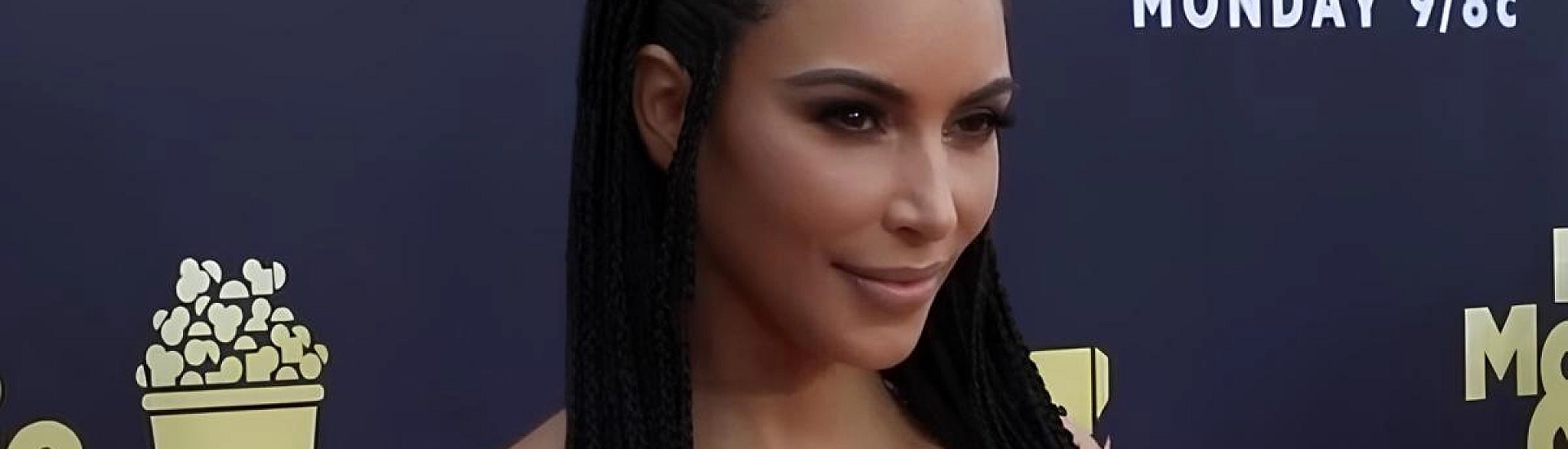 Ким Кардашьян станет продюсером бродвейской пьесы о судебной ошибке