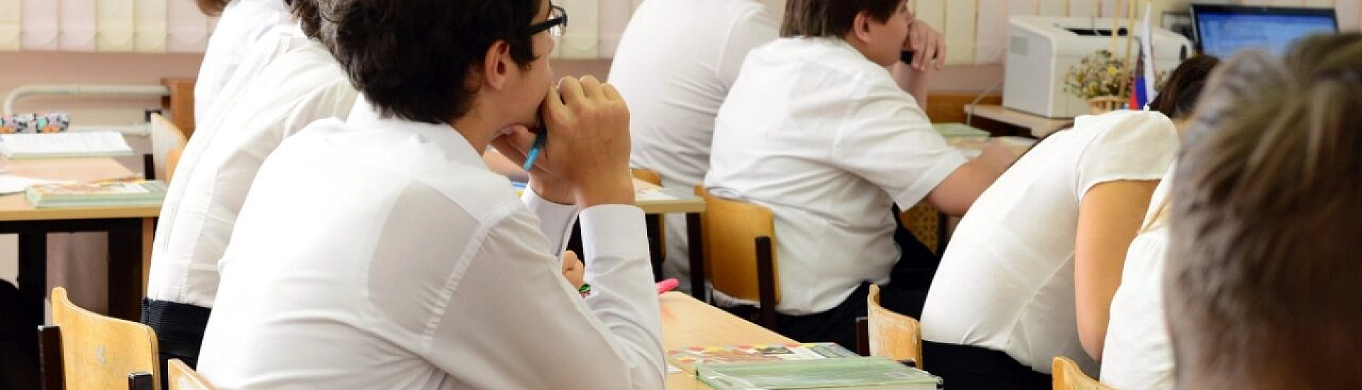 Минпросвещения не планирует сокращать срок обучения в школах до 10 лет