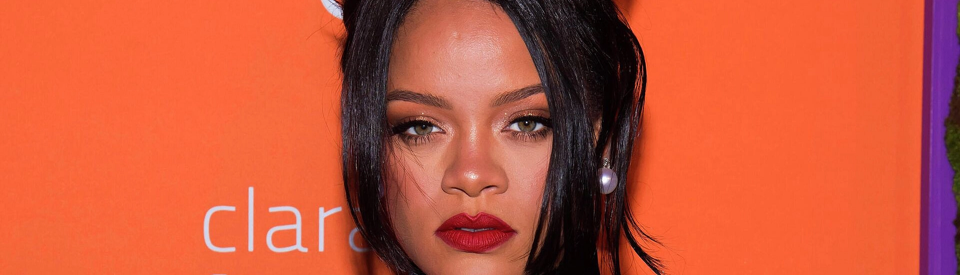 Рианна опровергла слухи о четвертой беременности