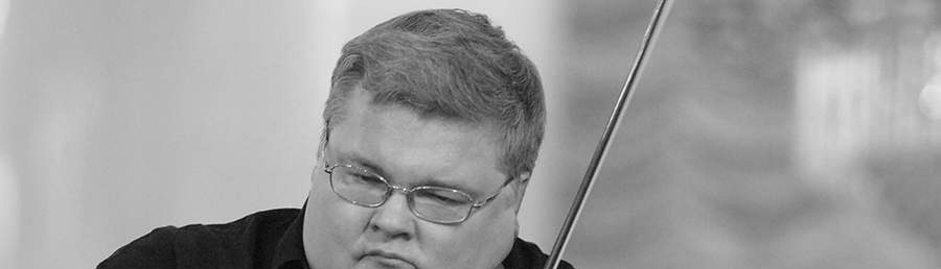 Дирижер Сергей Стадлер скончался на борту самолёта по пути в Стамбул