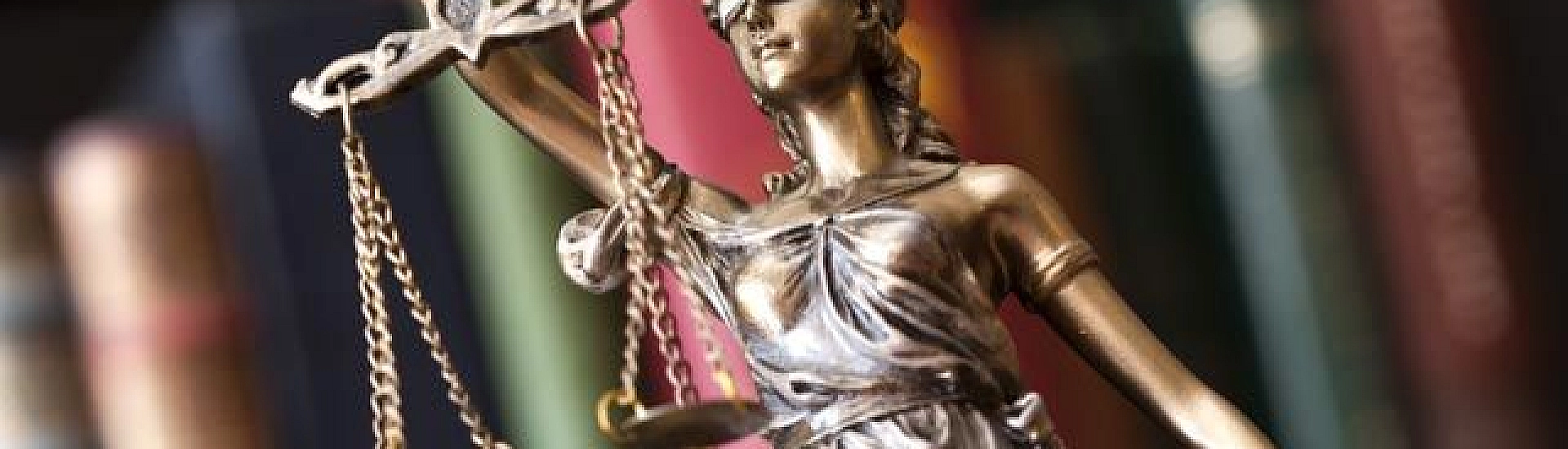 В Бурятии арестован директор турфирмы после гибели туристов на Мунку-Сардык