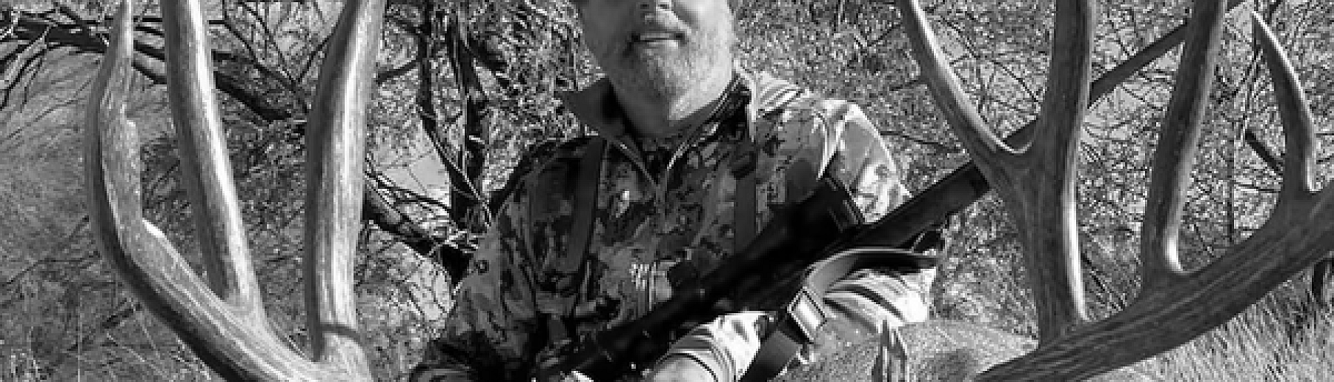 Американский миллионер погиб после нападения слонов во время охоты в Африке