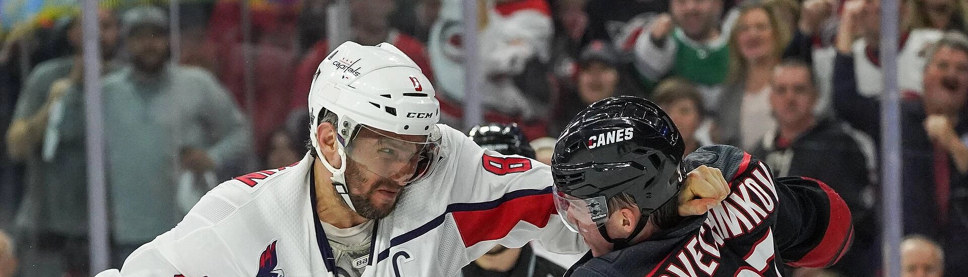 Фетисов назвал драки в матчах КХЛ частью современного хоккея