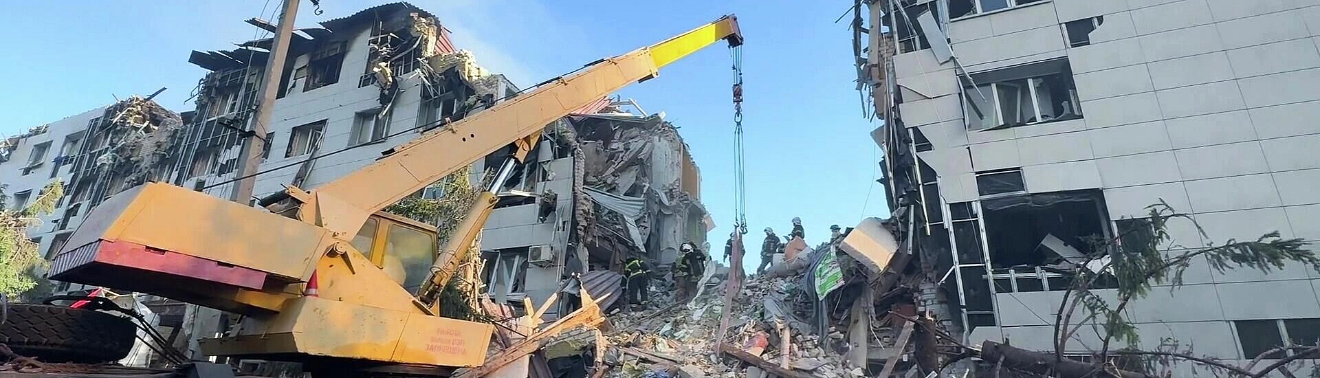 Лантратова сообщила о четырех погибших после удара БПЛА по общежитию колледжа в Старобельске