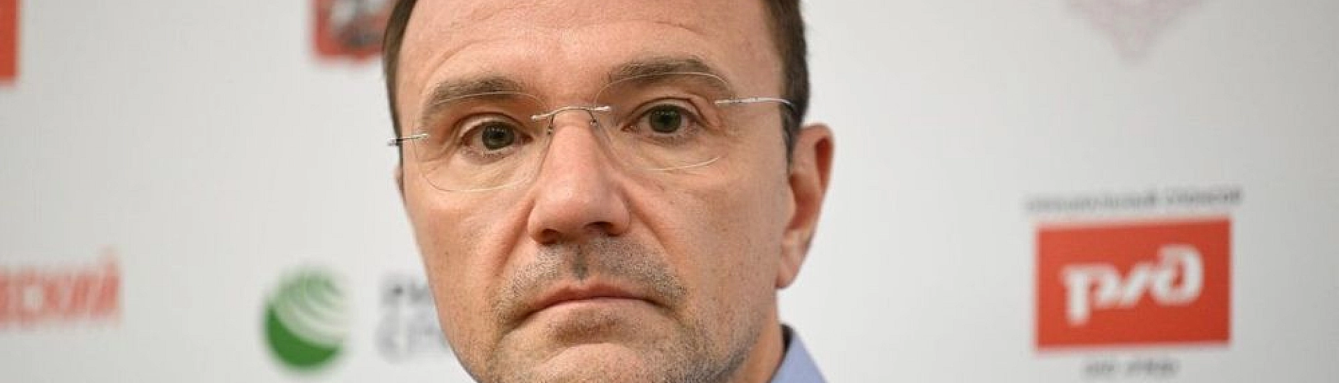 Сихарулидзе единогласно переизбрали президентом Федерации фигурного катания России
