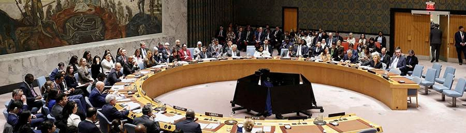 Россия запросила экстренное заседание Совбеза ООН после удара по общежитию в Старобельске