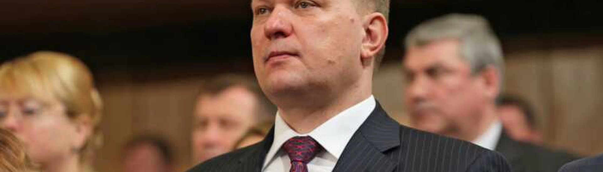 Экс-чиновник Крыма прикупил госпакет: у кого появился карманный банчок?