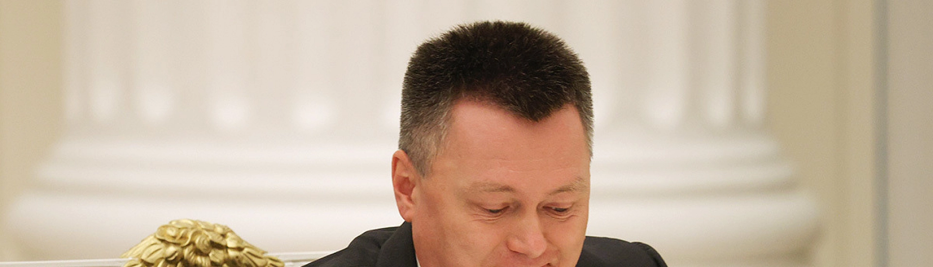 Краснов поручил подготовить антикоррупционные иски к двум судьям