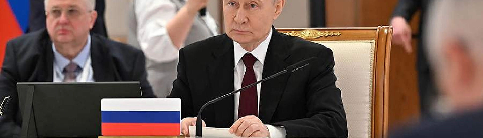 Путин назвал ЕАЭС эффективным интеграционным объединением