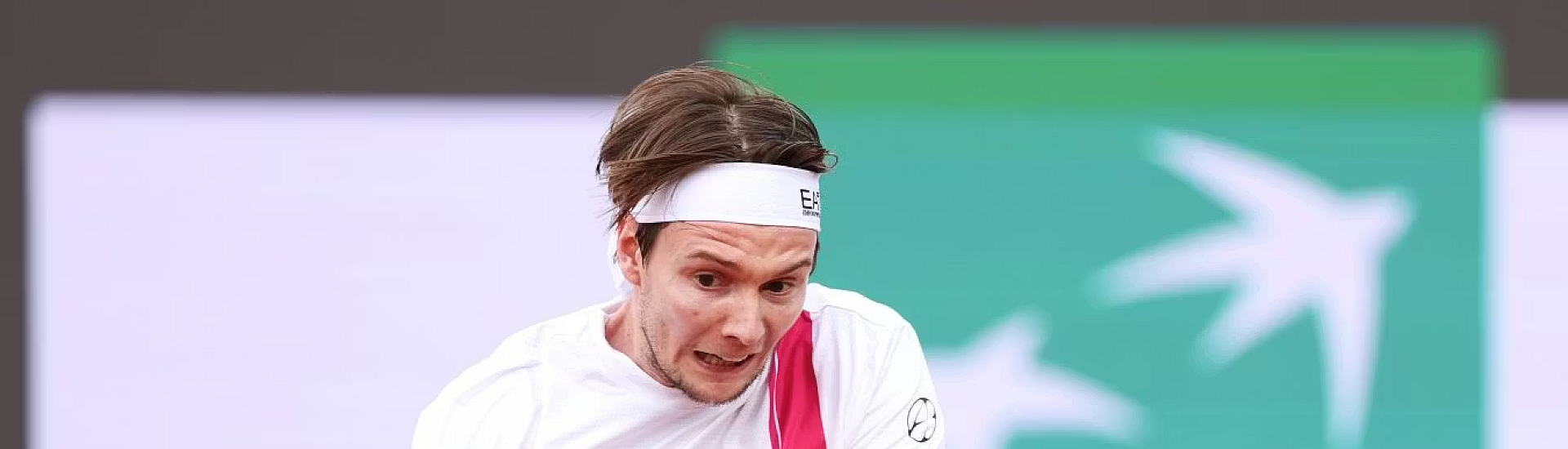 Александр Бублик проиграл в первом круге турнира ATP 500 в Халле