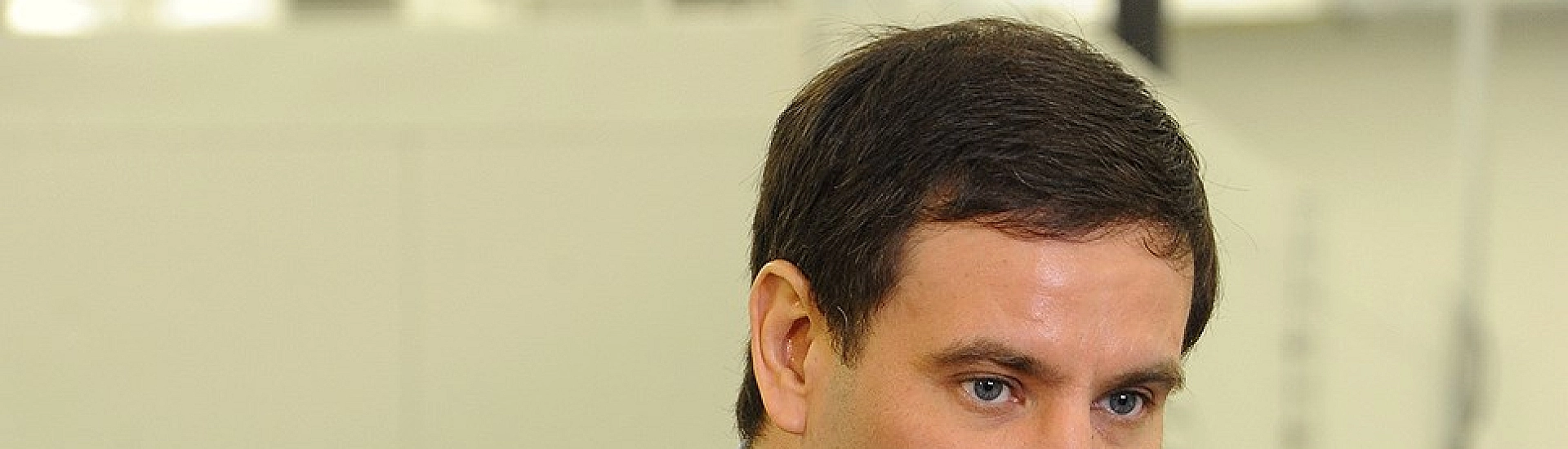 Пирамида Юревича и Белоусова пошла с молотка: мутная сделка с прикрытием?