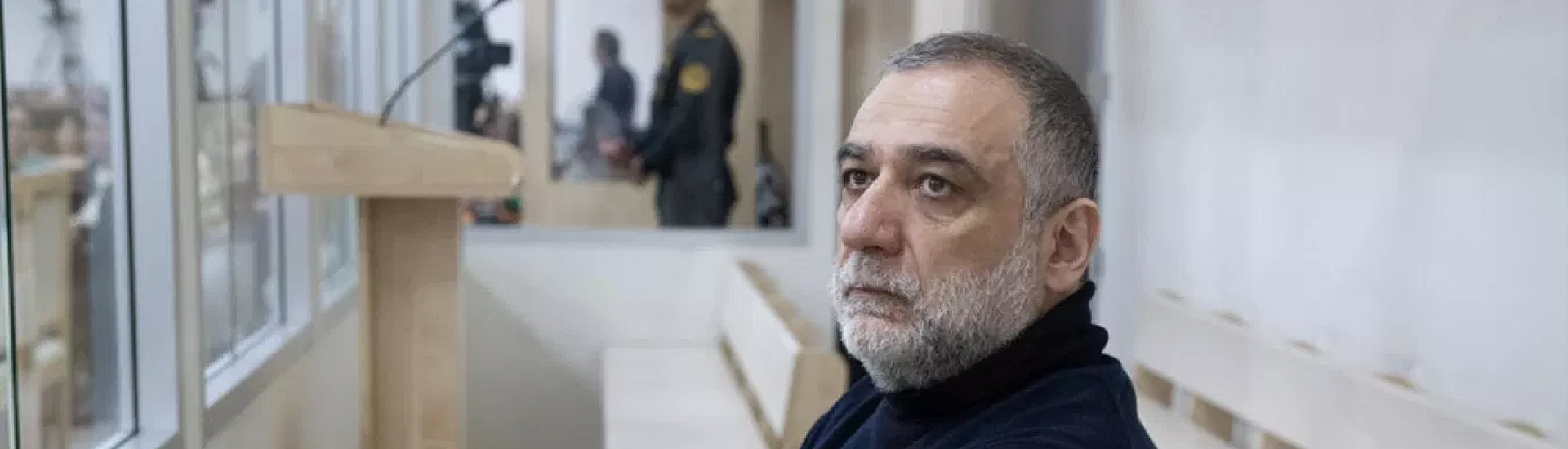 Денег дай: отказник от гражданства Варданян и фонд для поборов?