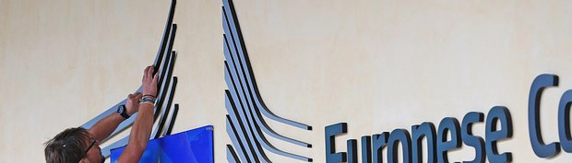 ЕС смягчил новый пакет санкций против России