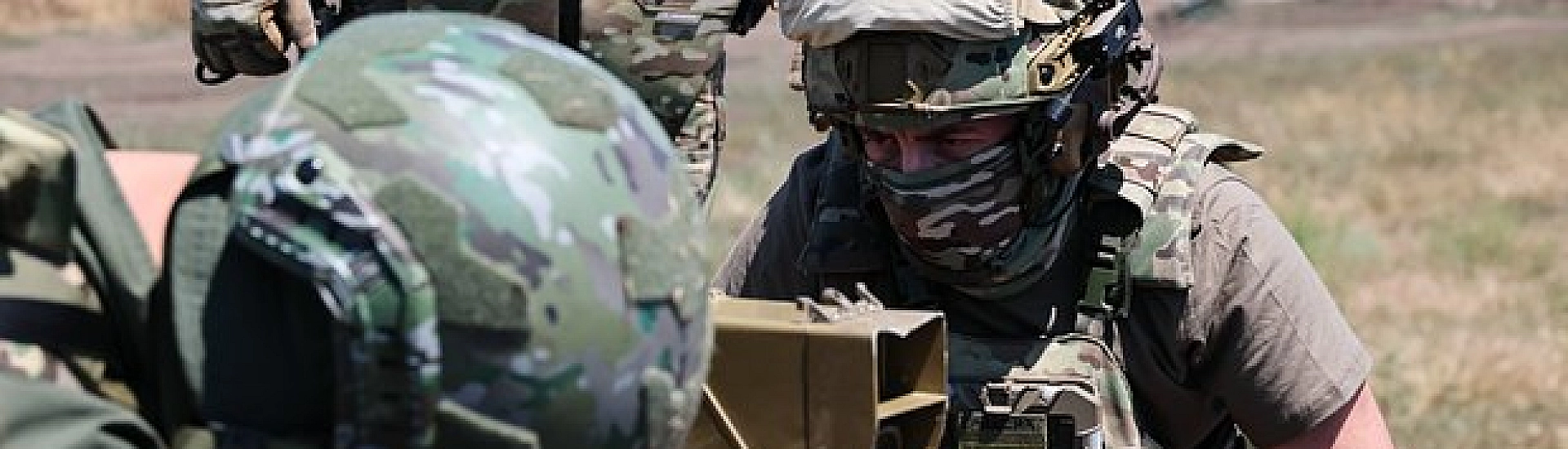 В Харькове сообщили о серии взрывов после ударов по городу