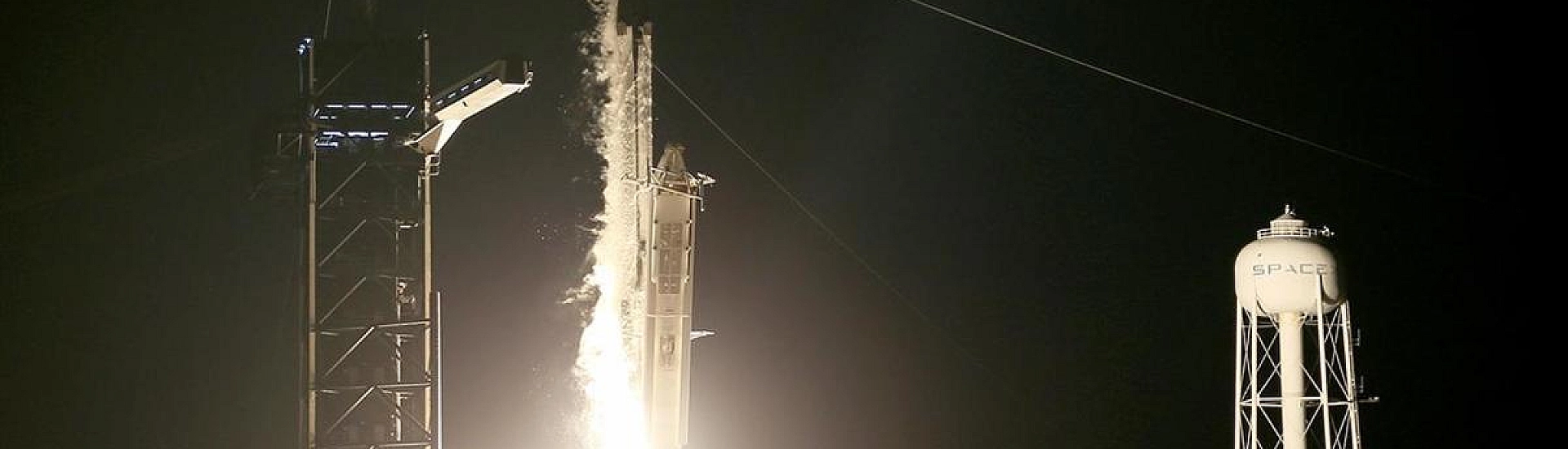 Вторая ступень Falcon 9 должна столкнуться с Луной 5 августа