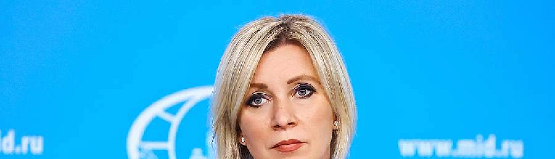 Захарова резко раскритиковала Зеленского из-за планов перезахоронить Коновальца на Украине