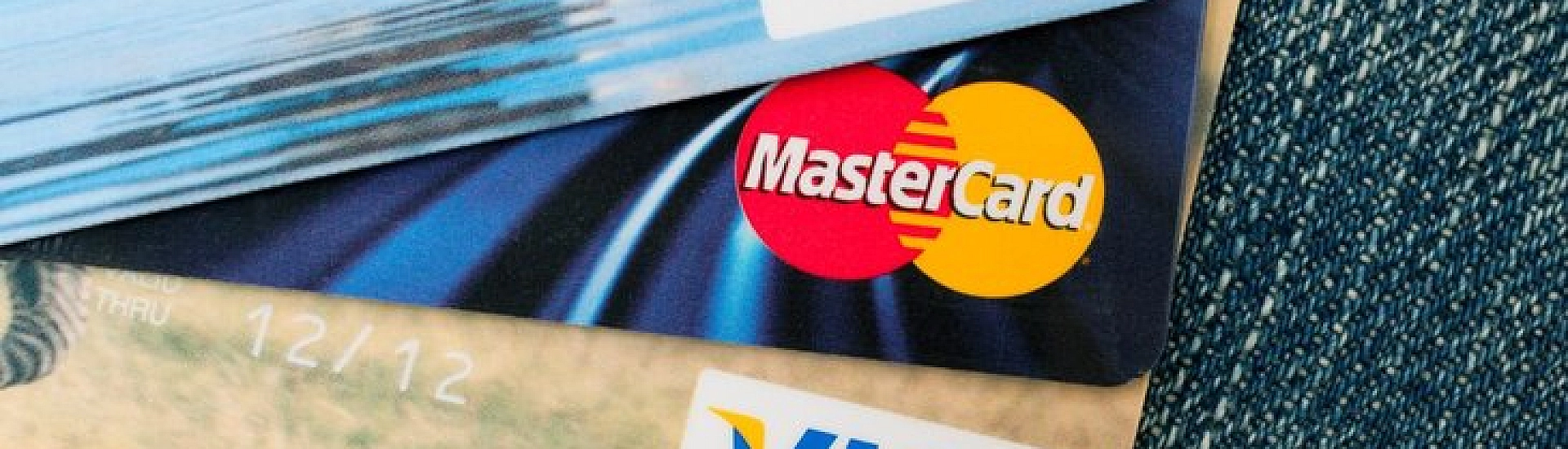 Карты Visa и Mastercard могут полностью исчезнуть из оборота в России к концу 2027 года