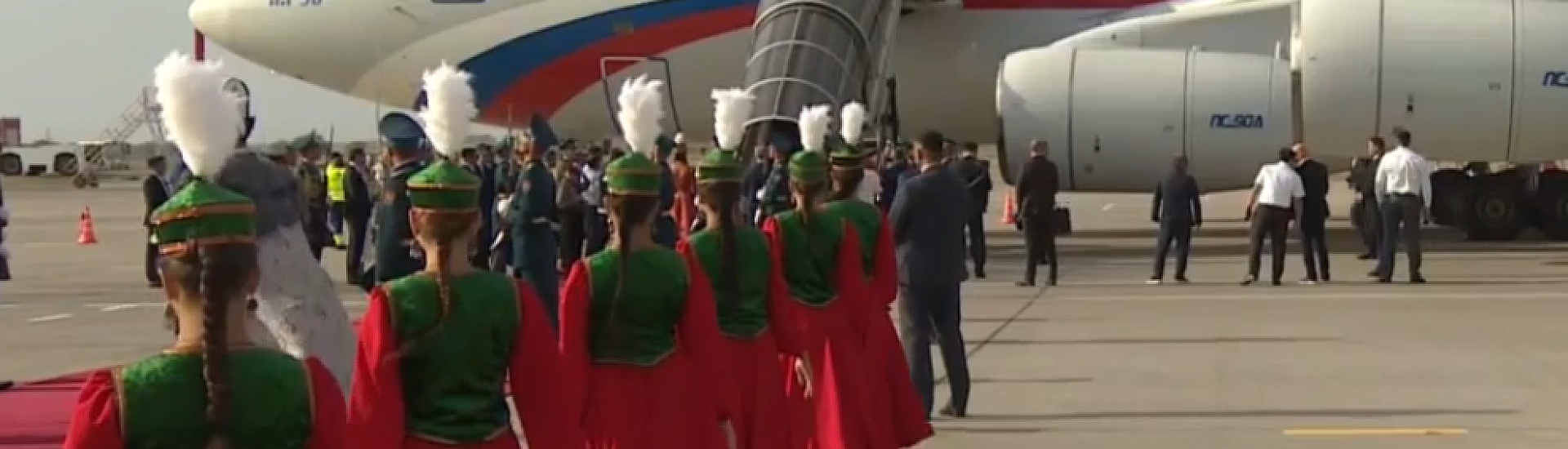Путин прибыл в Киргизию для участия в саммите ШОС