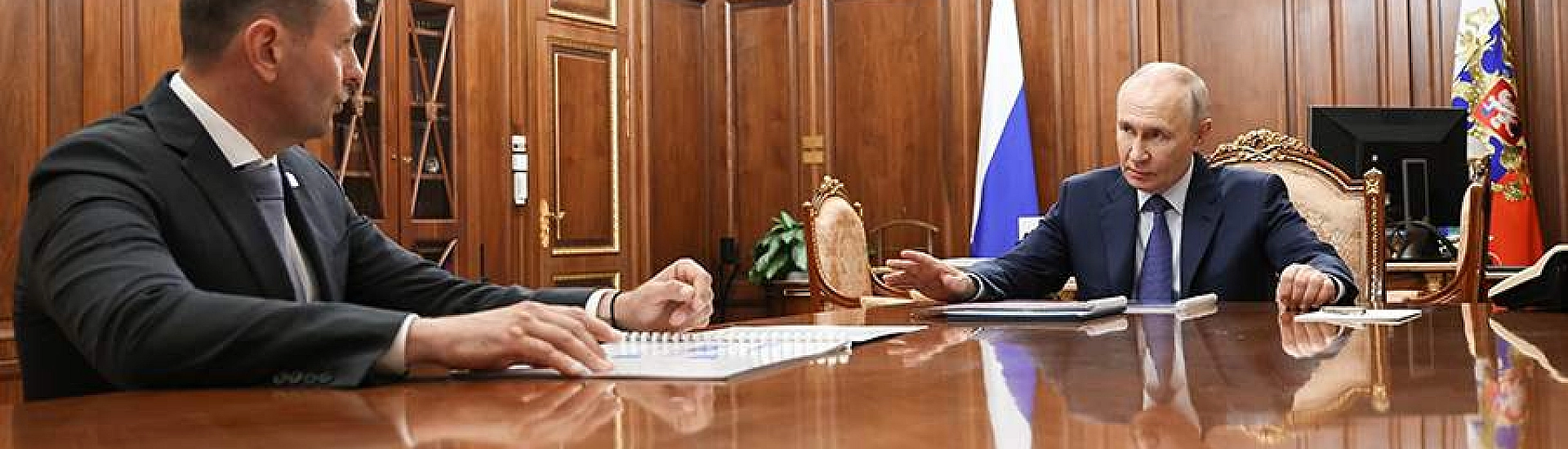Демешин сообщил Путину о росте экономики Хабаровского края