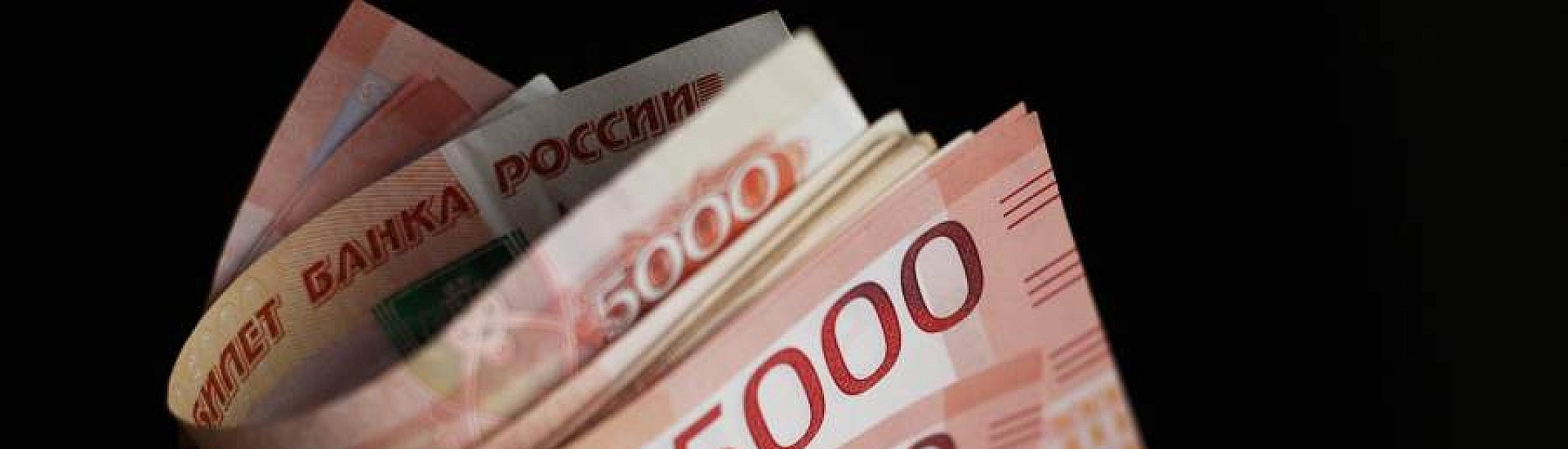 Минтруд предложил автоматически выплачивать матерям-героиням по 1 млн рублей