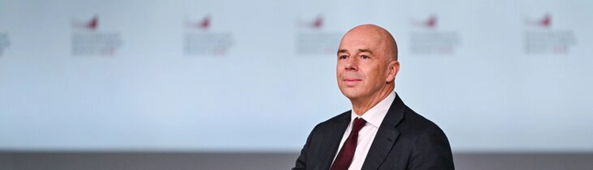 Силуанов призвал использовать средства ФНБ только в крайнем случае