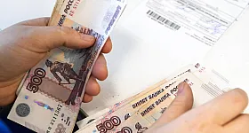 В Госдуму внесли законопроект о премиях за стаж более пяти лет
