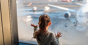 ООП предложило расширить авиаскидки для детей, путешествующих без взрослых