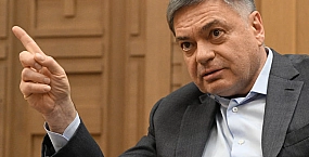 Шишкарев подал в ФАС ходатайство о консолидации 100% управляющей компании группы «Дело»