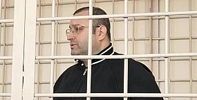 Прокурор запросила 9,5 года колонии для Владимира Лукина по делу о хищениях в Курской области