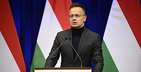 Сийярто прибыл в Москву за гарантиями поставок нефти и газа для Венгрии