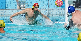 Сборная России по водному поло разгромила ЮАР и вышла в плей-офф Кубка мира