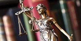 В Бурятии арестован директор турфирмы после гибели туристов на Мунку-Сардык