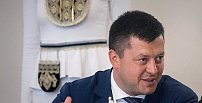 В СКР сообщили о задержании главы Уфы и чиновников по делу о взятке и земле