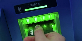 В законопроект «Антифрод-2» внесли поправку о лимите в 20 банковских карт на человека