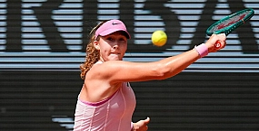 Мирра Андреева вышла в четвертый круг Roland Garros