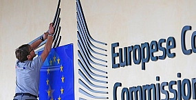 ЕС смягчил новый пакет санкций против России
