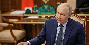 Путин потребовал своевременно передавать россиянам приобретенное жилье