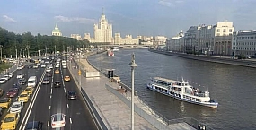 Репетитор попытался обокрасть семью своего ученика в центре Москвы и попался у сейфа