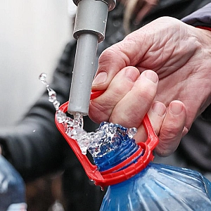 Авария на водоводе под Феодосией оставила без воды восточный Крым Авария на водоводе под Феодосией оставила без воды восточный Крым