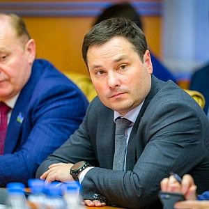 Экс-замгубернатора Югры Алексея Шипилова перевели из СИЗО под домашний арест
