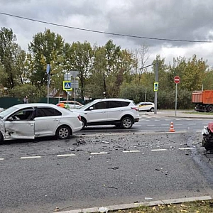 Восемь человек пострадали в ДТП с минивэном на Ставрополье