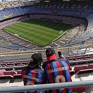 «Барселона» может задержать возвращение на Camp Nou
