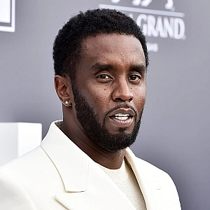 Рэпер P. Diddy стал тюремным священником, но уже нарушил режим